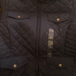 Quilted navy  jacket  with Button Pockets zipper closer